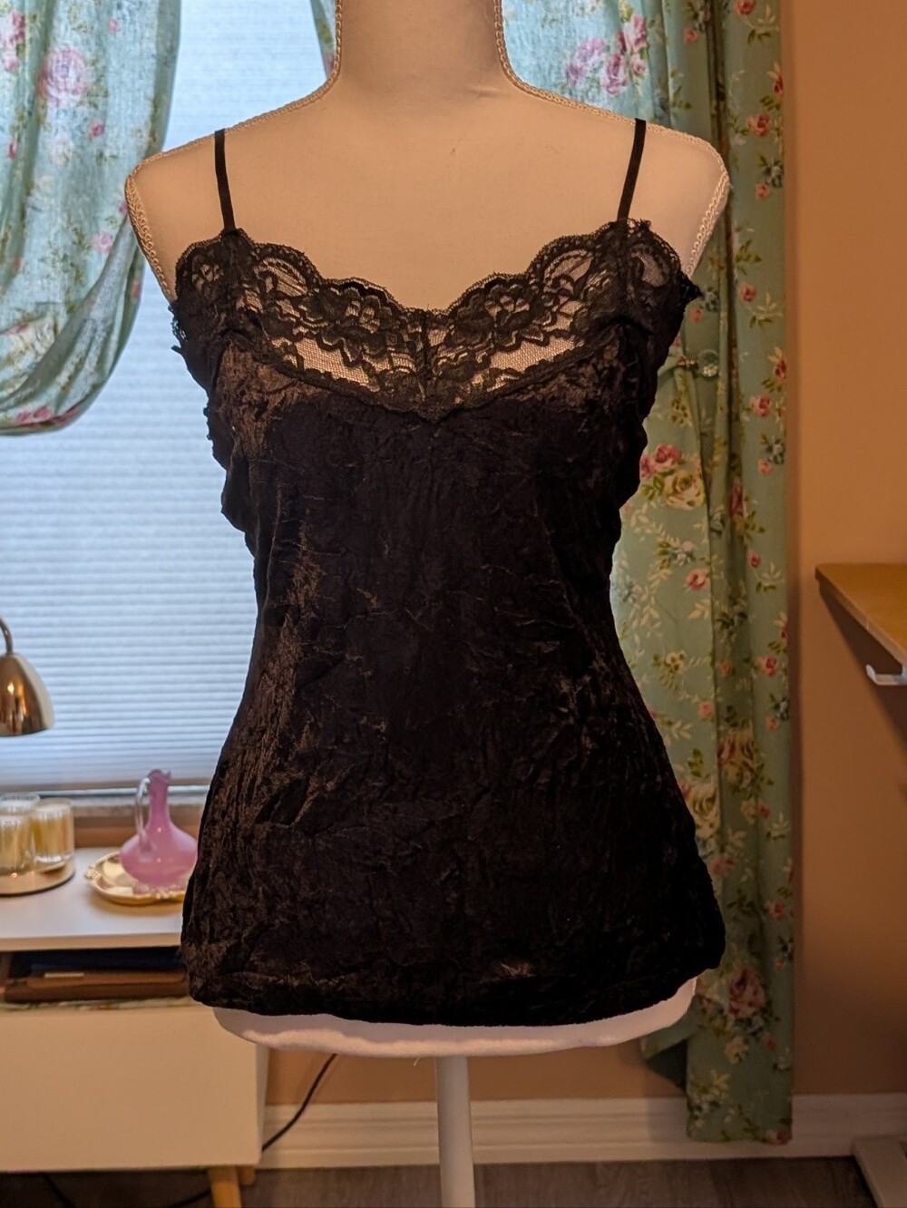 Charlotte Russe Black Velvet Lace-Trim Cami